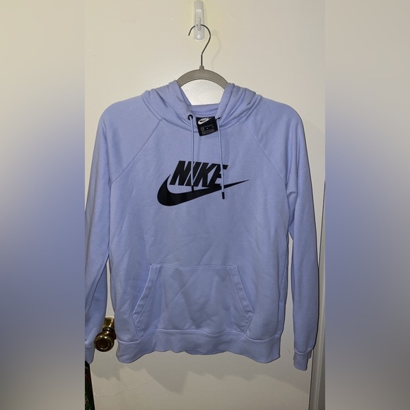 Nike Tops - Women’s Nike Hooded Sweatshirt